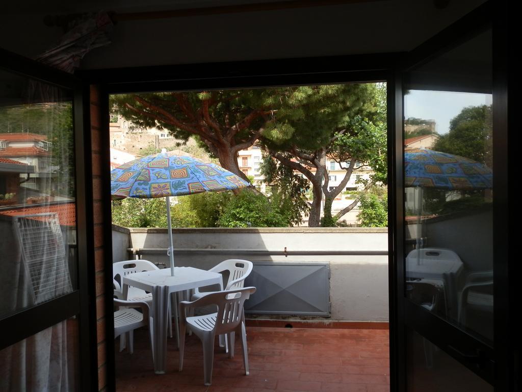 Cav Brunella Castiglione della Pescaia Camera foto